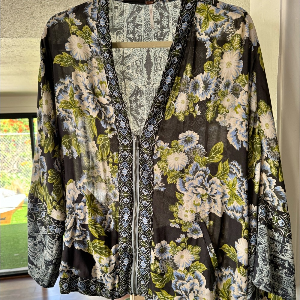 Free People Summer Weight Floral Zip Jacket in FP XS/S